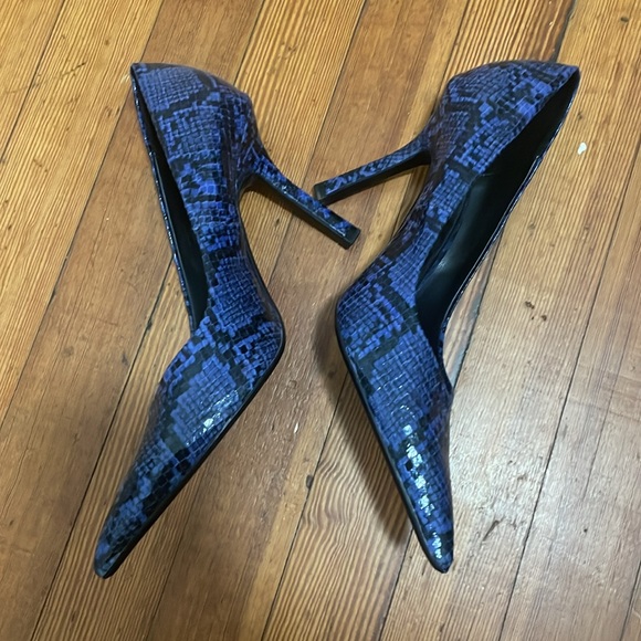 Zara cobalt blue Python heels - Picture 4 of 8